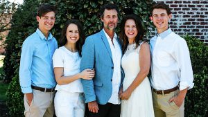 Jenni Mendl Family - Weigh Down Testimony